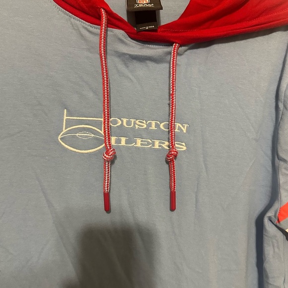 NFL Houston Oilers Red and Light Blue Shirt - Picture 3 of 9